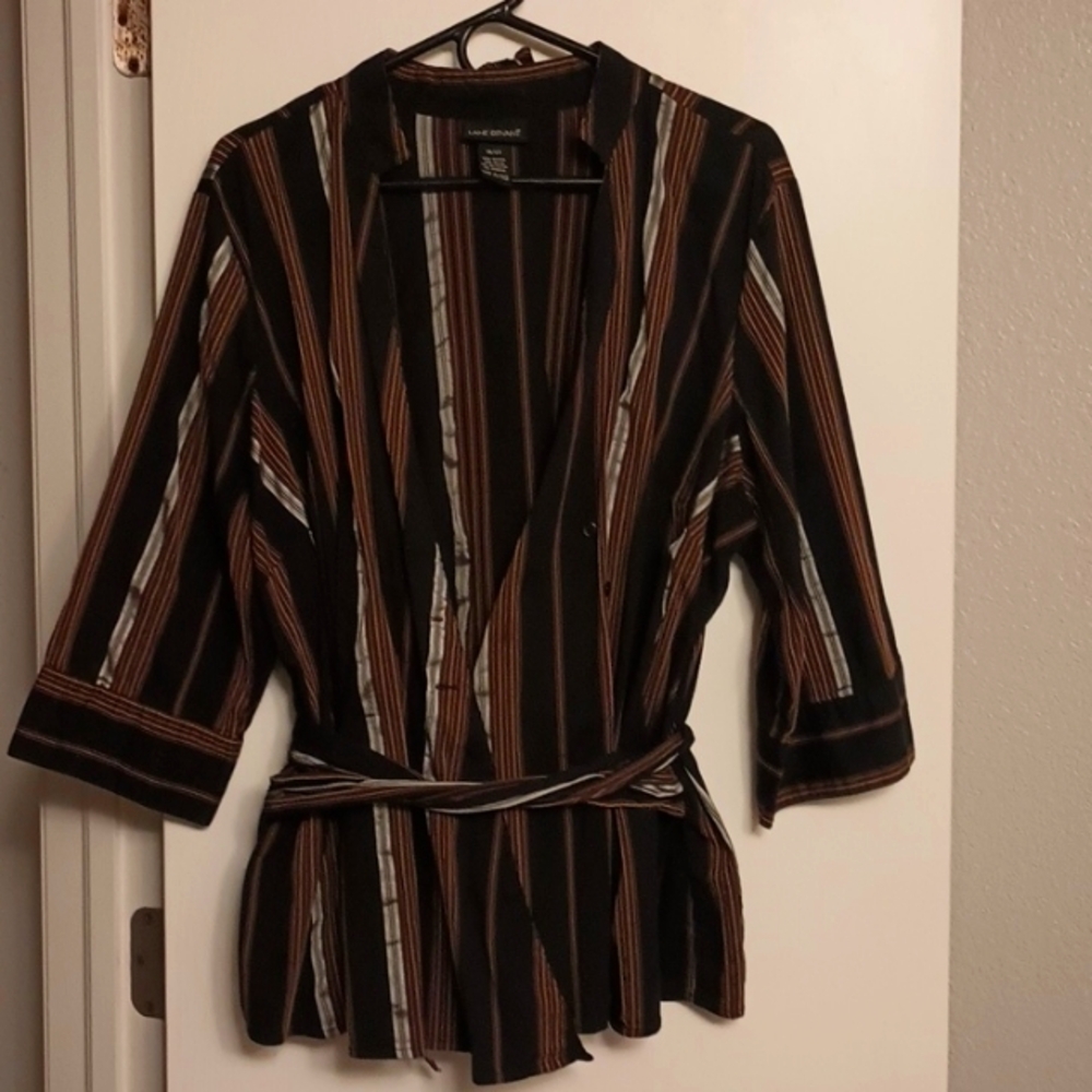 Striped linen shirt with belt